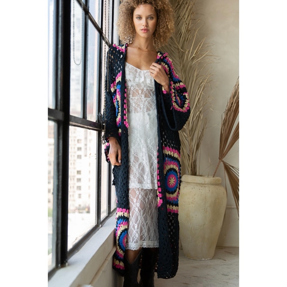 POL Black & Pink Crochet Granny Square Chenille Long Cardigan Relaxed Fit - Picture 5 of 16